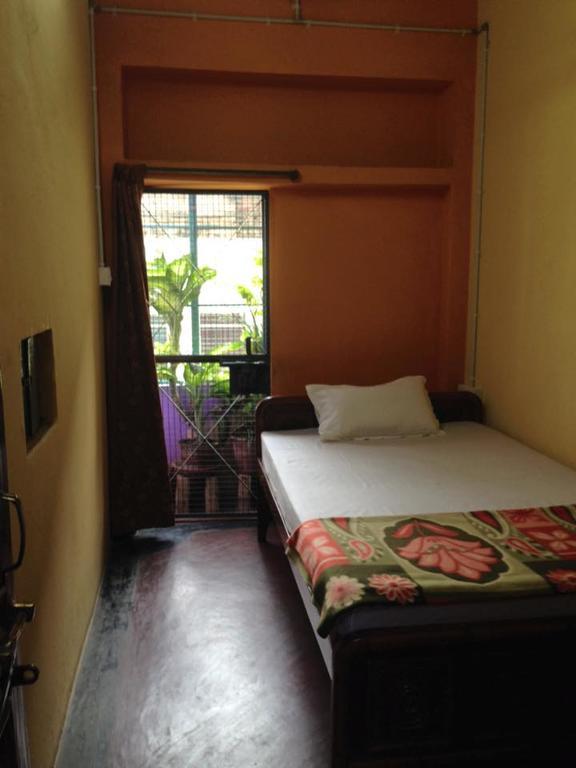 Paradise Inn Guest House Varanasi Room photo