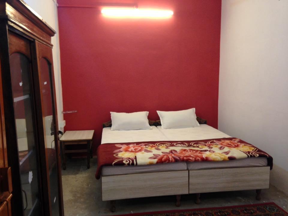 Paradise Inn Guest House Varanasi Exterior photo